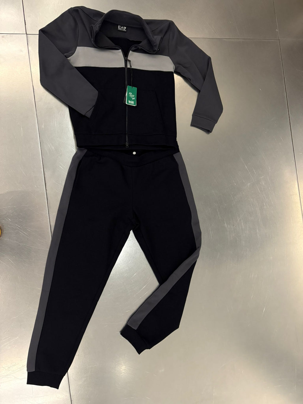 EA7 Emporio Armani Training Suit – Black/Grey
