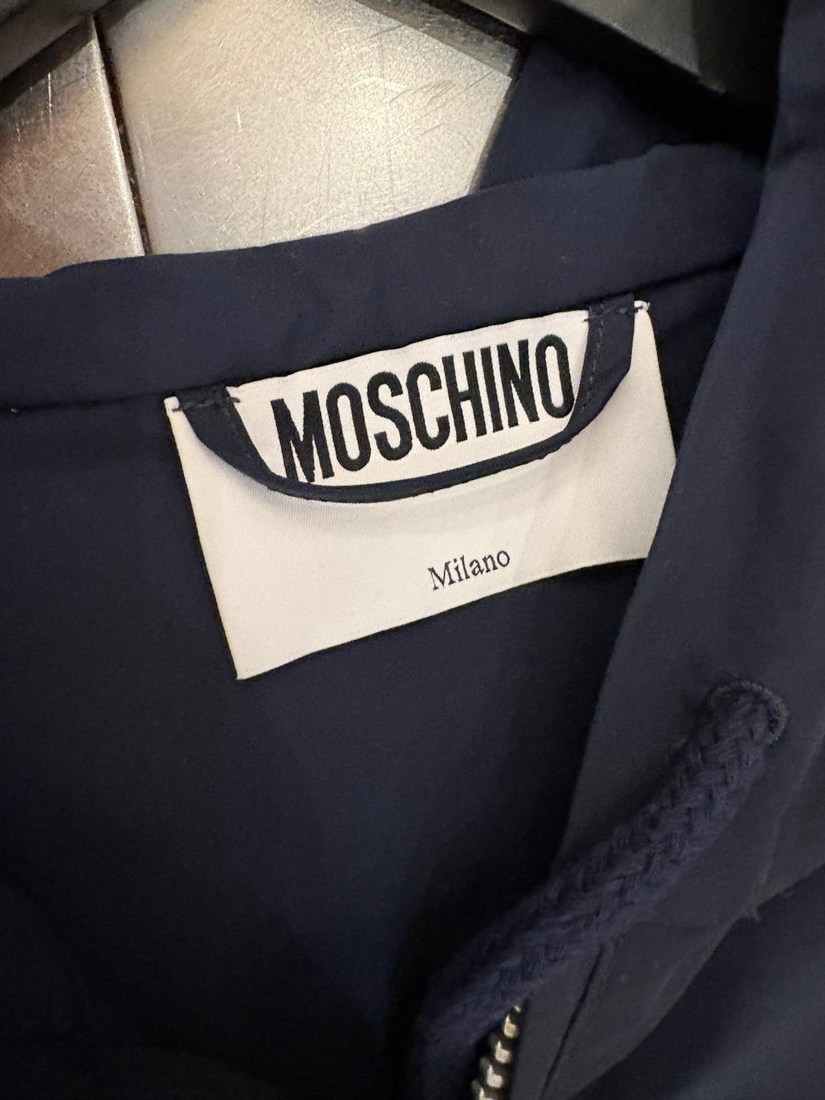 Moschino Milano Windbreaker – Navy